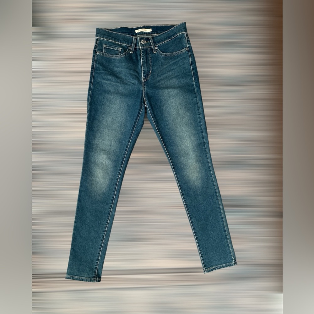 Levi's Women's Skinny Jeans in Blue